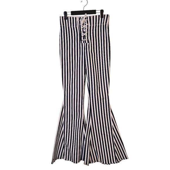 Mumu Blue woman's pants, striped flared. Size 26. #874 - Picture 1 of 6